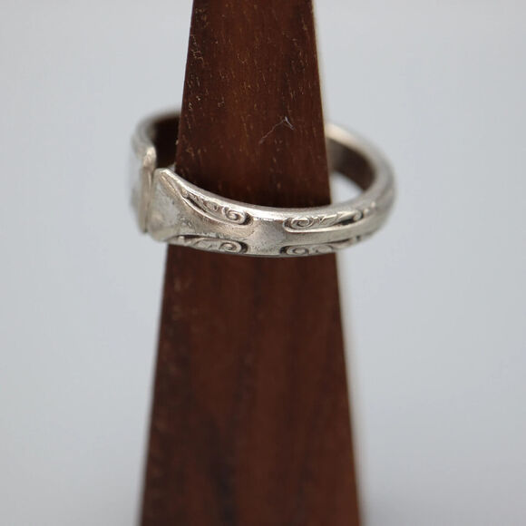 Exquisite Silver Vine Spoon Ring Size 11.5 Vintage Stainless Steel Polished - Picture 5 of 11